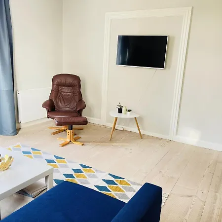 Aday - Modern Living - Ying * Aalborg