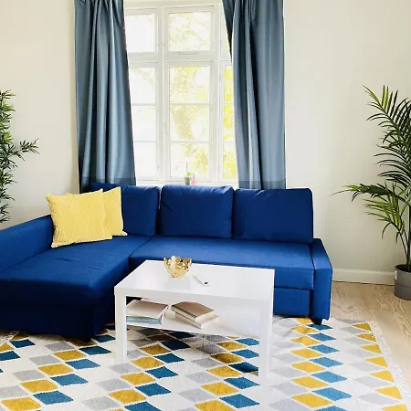 Aday - Modern Living - Ying Aalborg