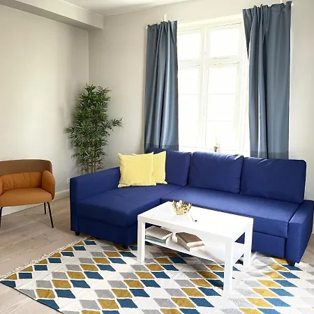 Aday - Modern Living - Ying